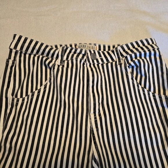 Blank Paige M Medium Womens Super Fit & Flare Raw Hem Jeans GUC Denim Collection - Picture 6 of 16